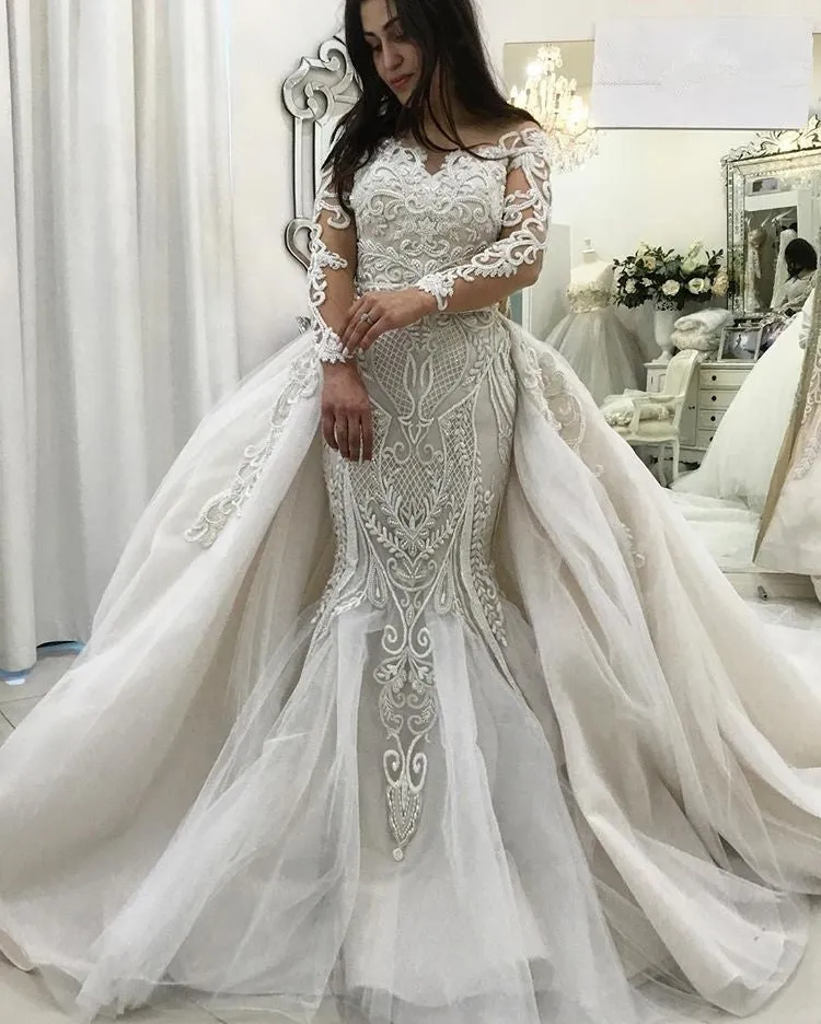 Amazing Long Sleeves Lace Mermaid Bridal Gowns Detachable Train New Arrival Ruffless Bridal Gowns