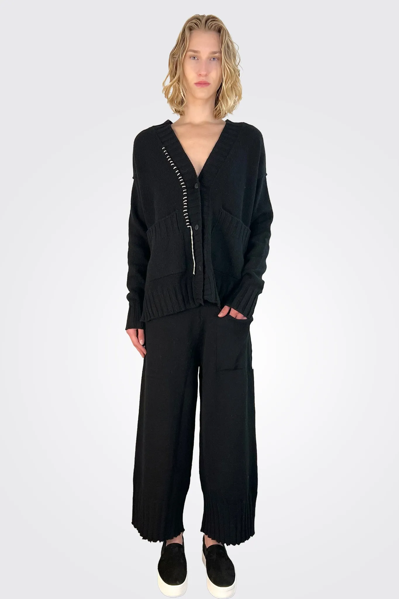 Boxy Cardigan - Black