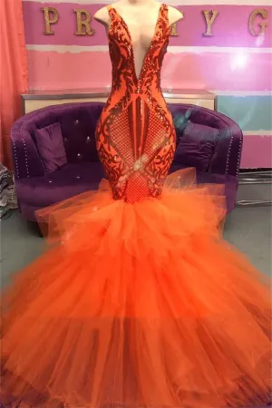Chic Sleeveless Deep V-neck Tulle Puffy Train Orange Prom Party Gowns
