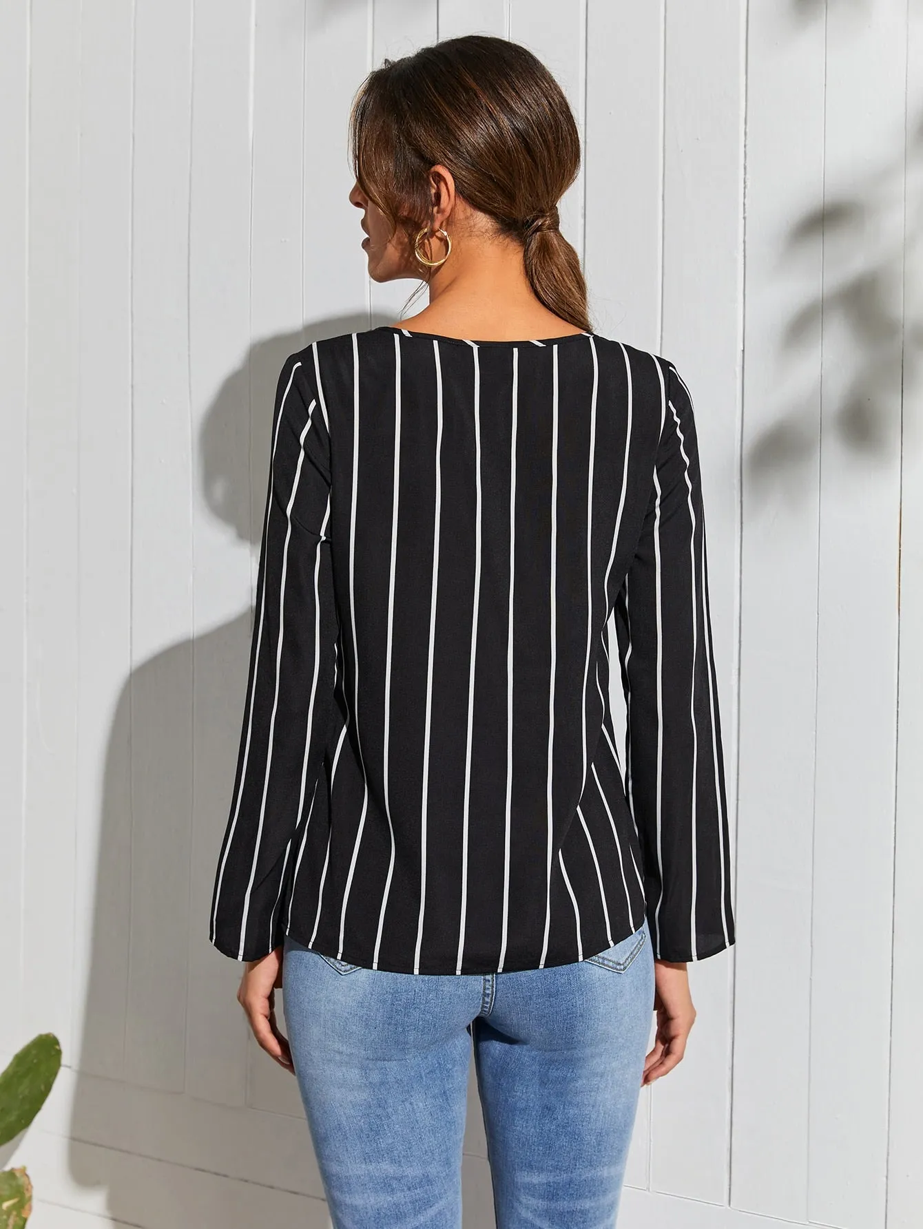 Elegant Striped Long Sleeve Round Neck Regular Blouse