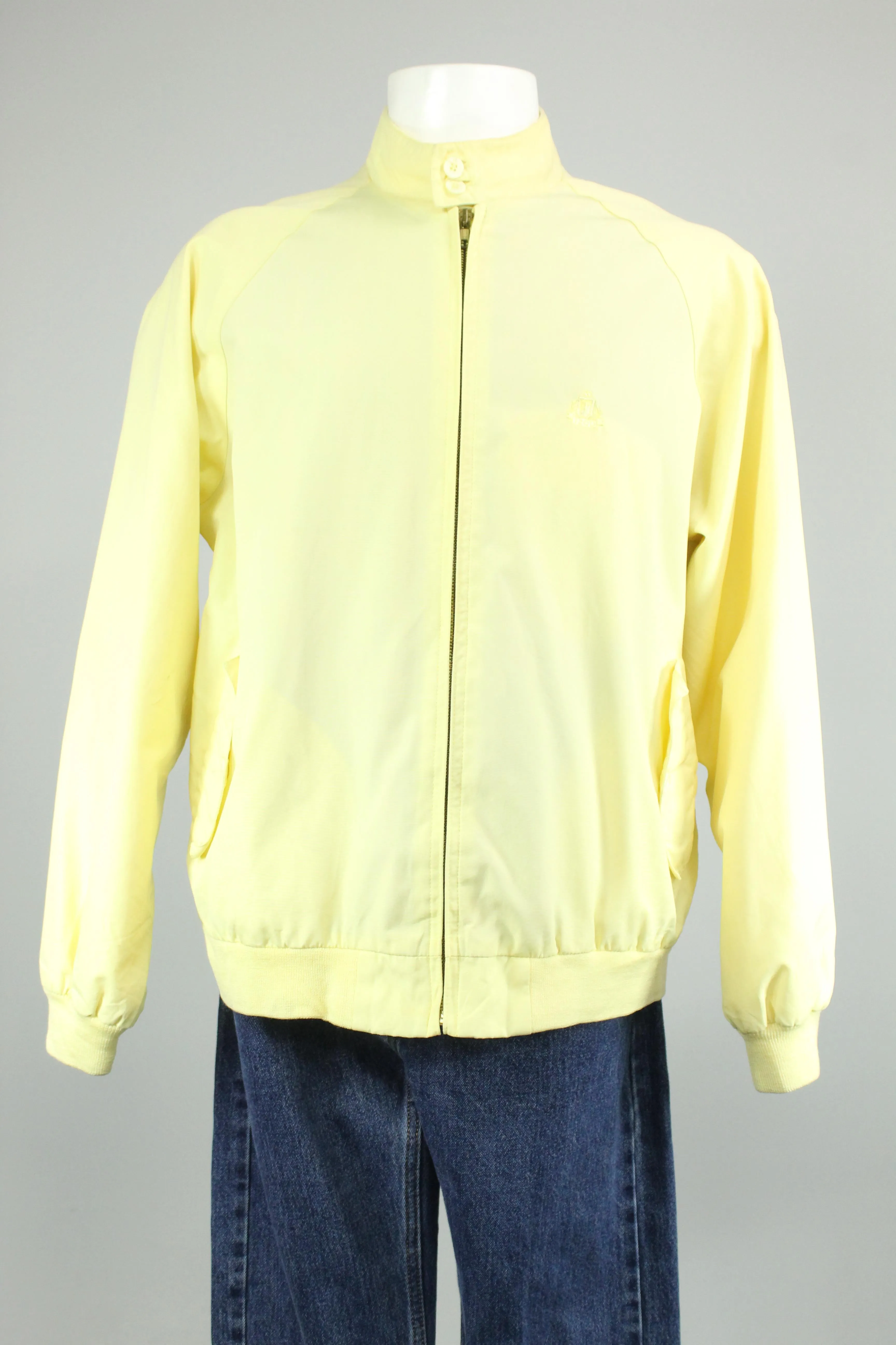Jacket Amarillo Izod Talla L