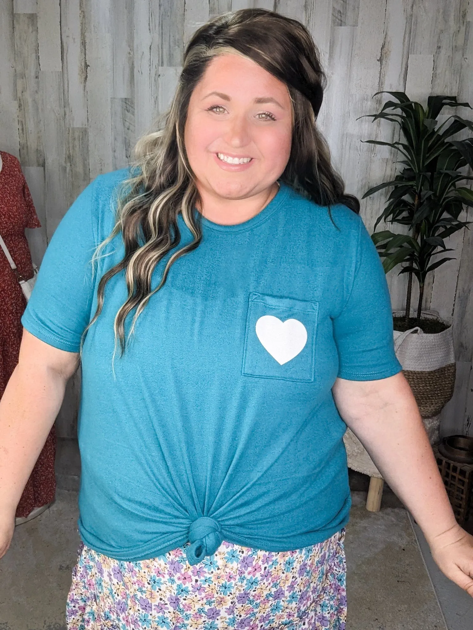 Kensie Teal Flowy Tee w/Heart Pocket