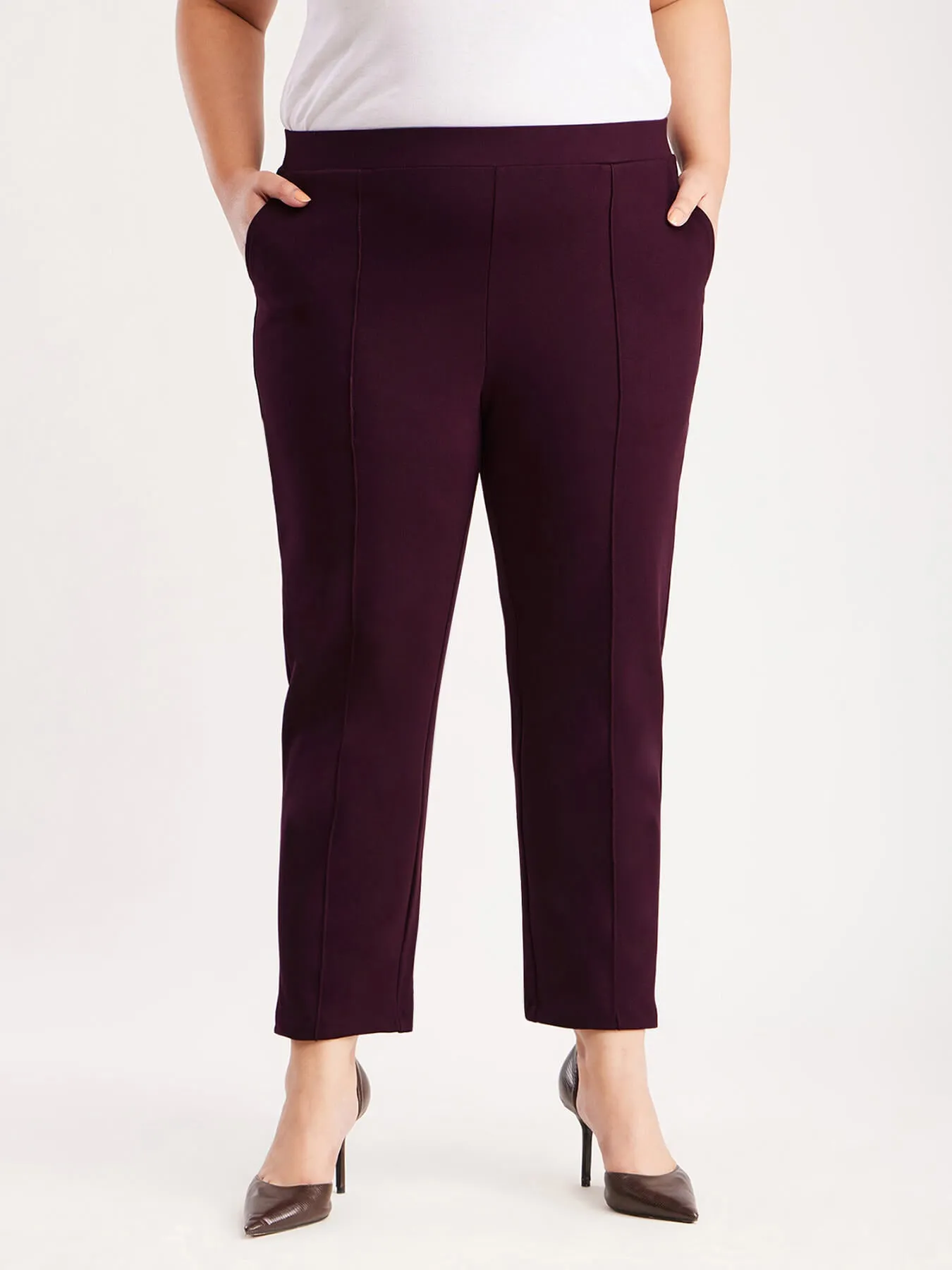 LivIn X Straight Fit Pants - Maroon