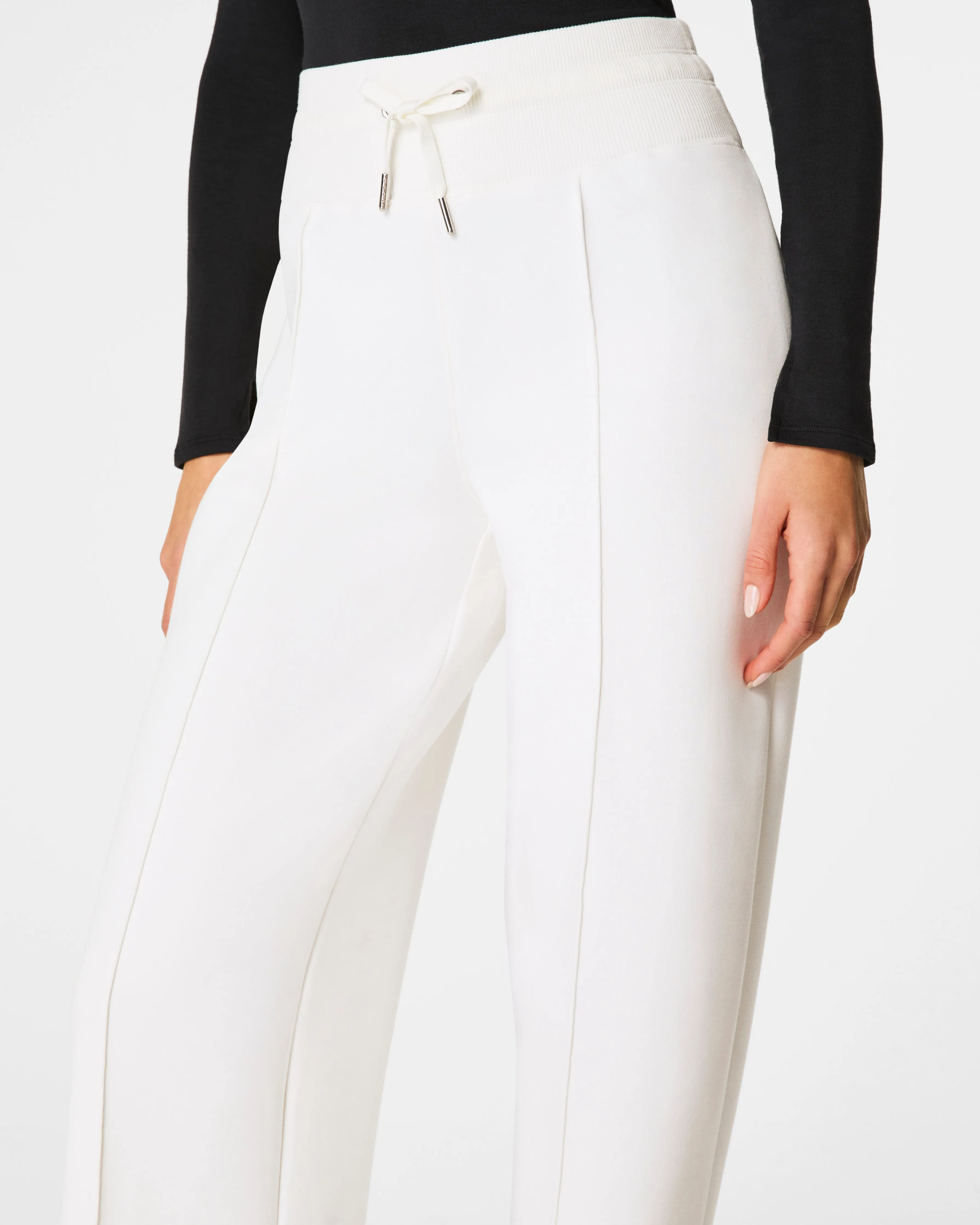 SPANX® AirEssentials Luxe Straight Leg Pant
