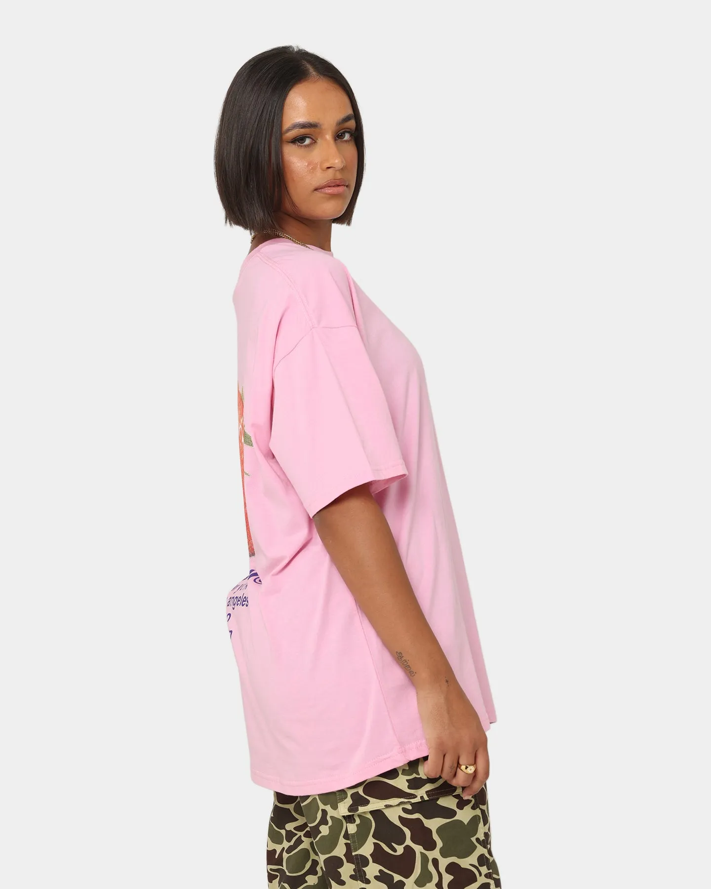 Stussy Women's Strawberry Relaxed T-Shirt Pigment Pink