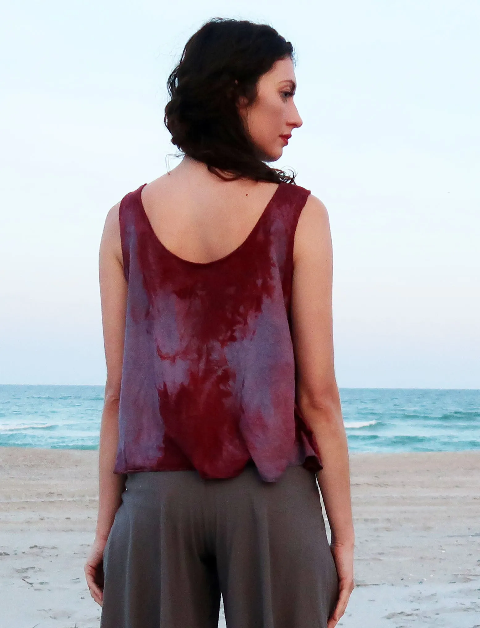 Utility Tank Wanderer Cropped Shirt