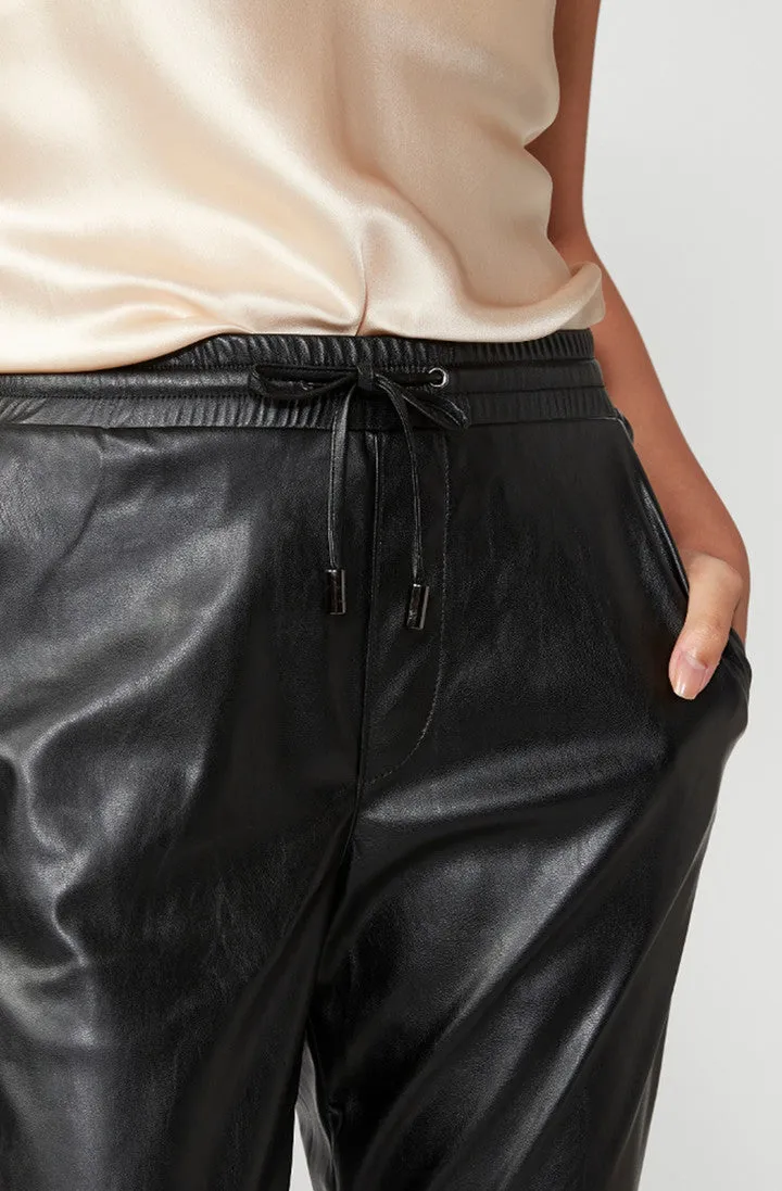 Viviette Jogger in Black